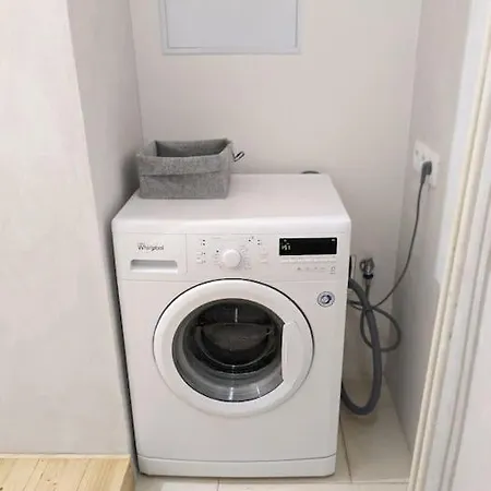 Cozy With A Unique Style Apartman *